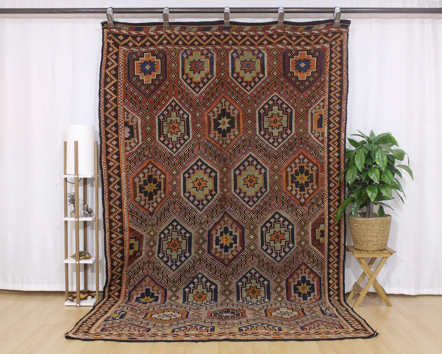 Handwoven Turkish Vintage Kilim (6'1" x 10'1")