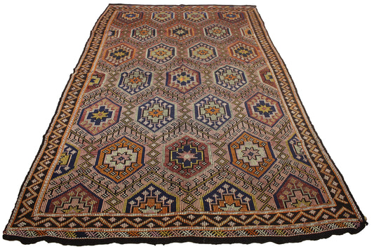 Handwoven Turkish Vintage Kilim (6'1" x 10'1")