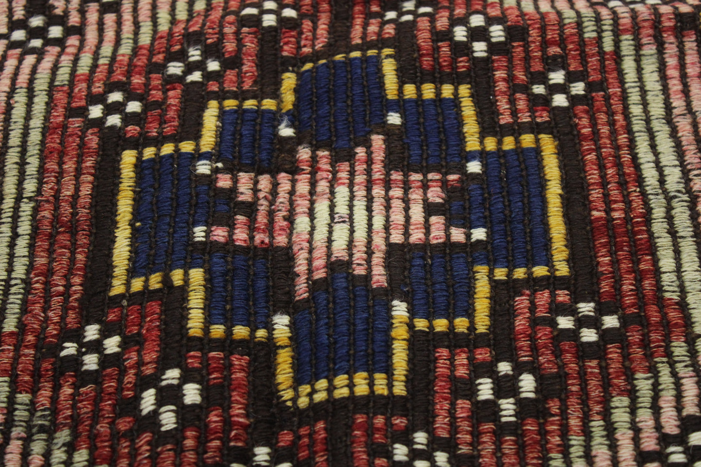 Handwoven Turkish Vintage Kilim (6'1" x 10'1")