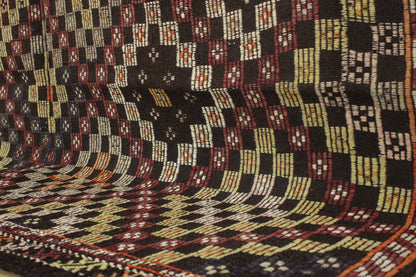 Handwoven Turkish Vintage Kilim (6'2" x 8'3")