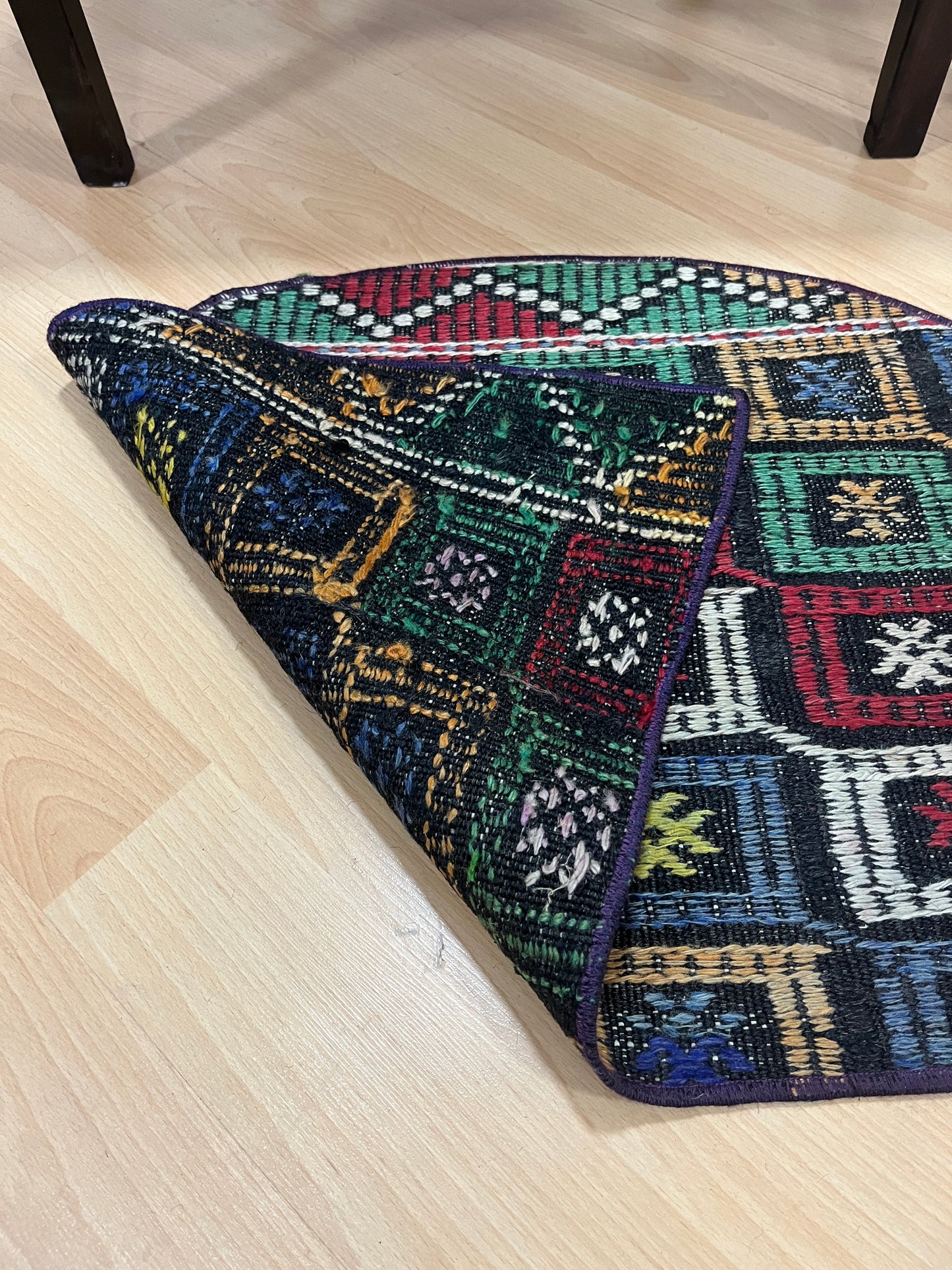 Handwoven Turkish Vintage Doormat (1'8" x 2'8")