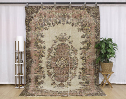 Hand-Knotted Vintage Turkish Rug (6'3" x 9'4")