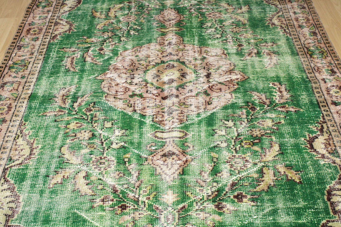 Hand-Knotted Vintage Turkish Rug (5'11" x 9'9")