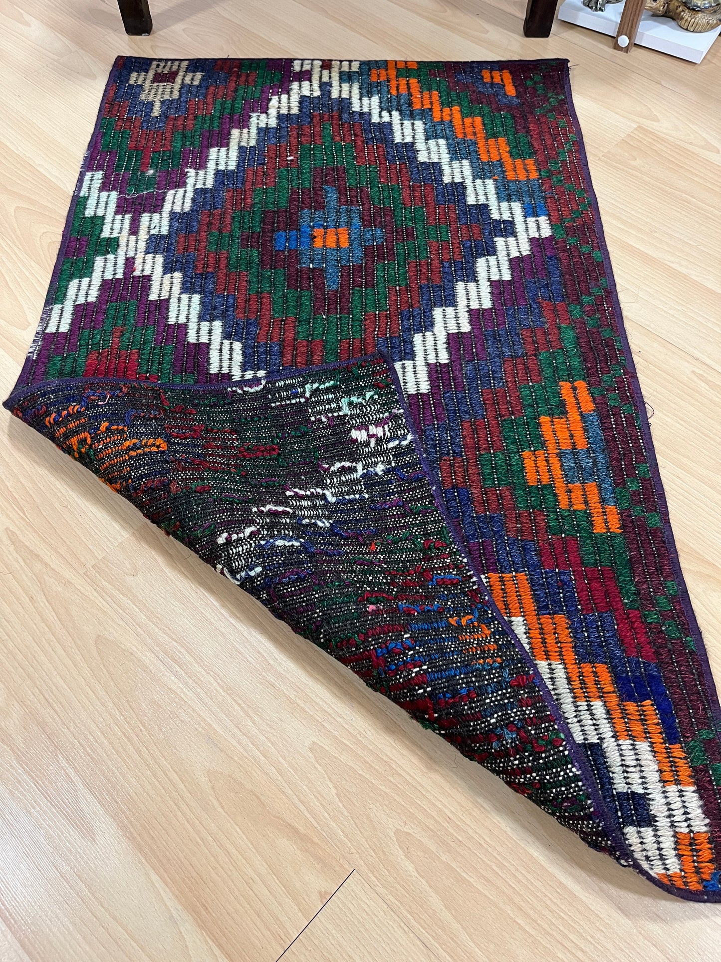 Handwoven Turkish Vintage Kilim (2'0" x 3'3")