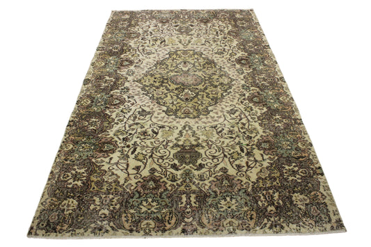 Hand-Knotted Vintage Turkish Rug (5'5" x 9'1")