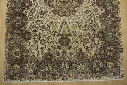 Hand-Knotted Vintage Turkish Rug (5'5" x 9'1")