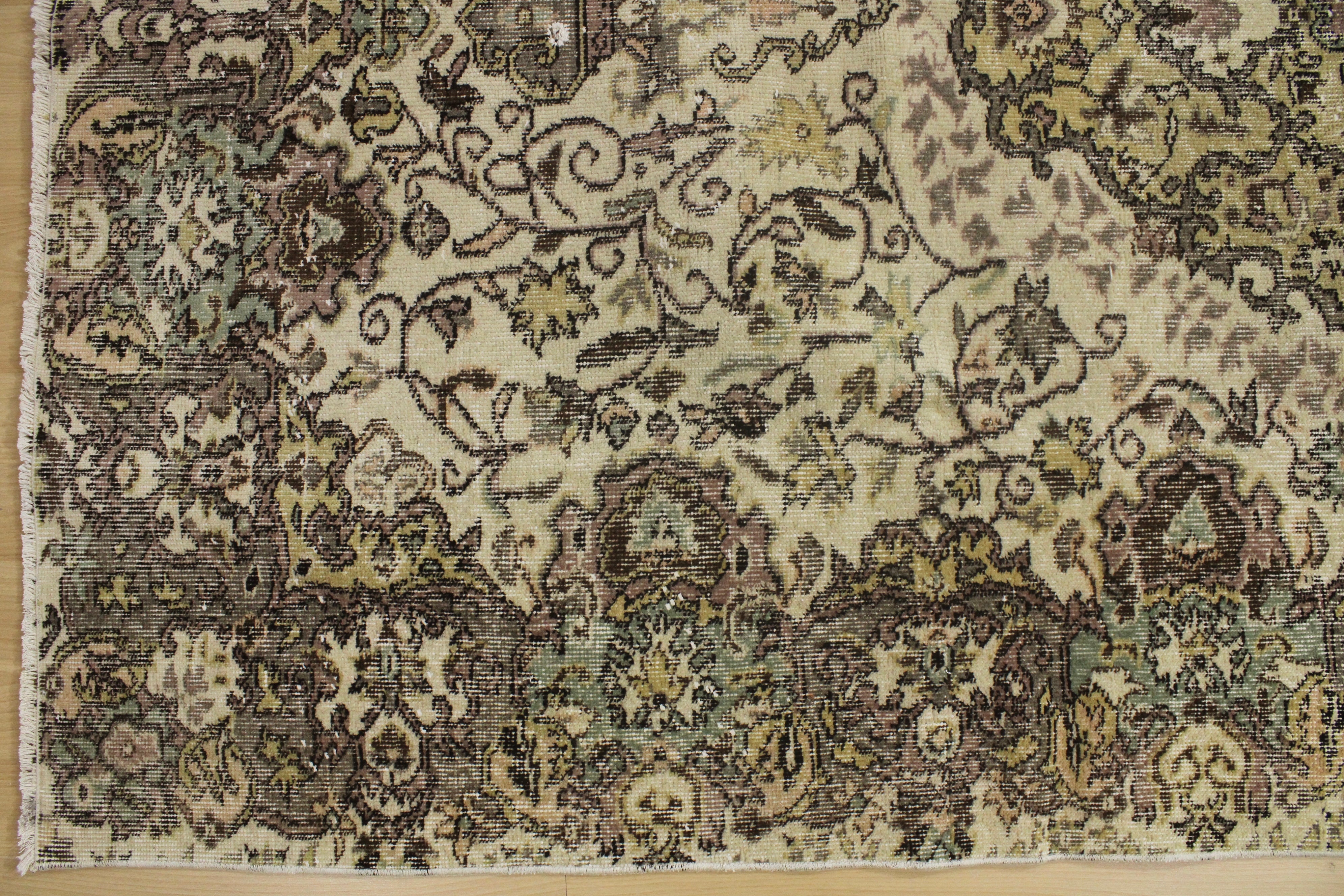 Turkish Vintage Hand-Knotted Wool Rug