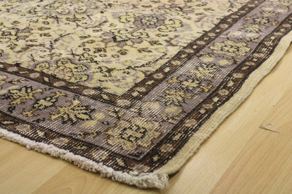 Hand-Knotted Vintage Turkish Rug (3'11" x 6'11")