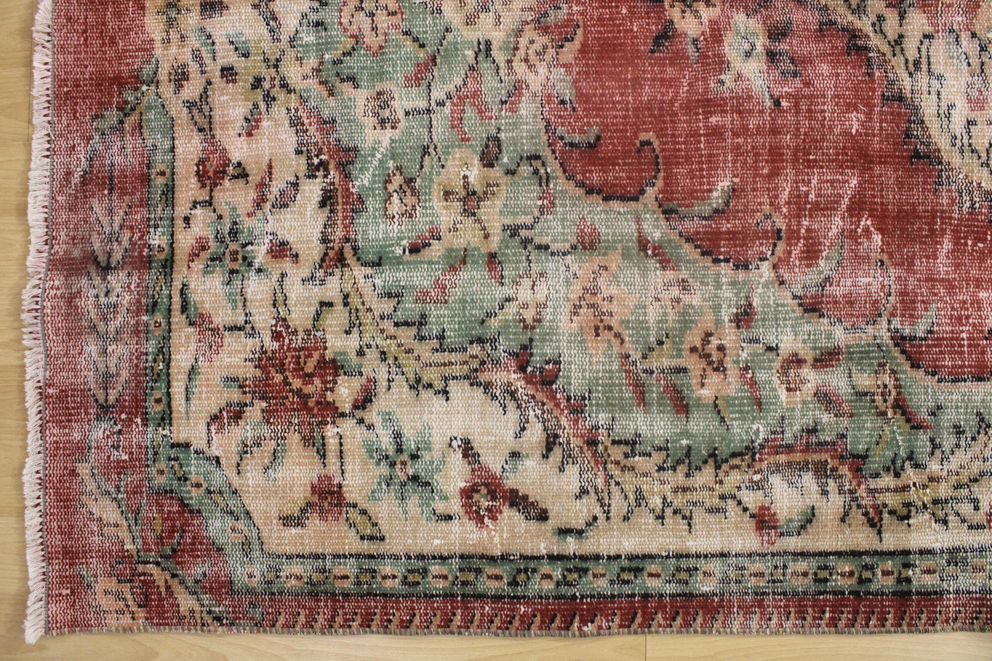 Hand-Knotted Vintage Turkish Rug (5'1" x 9'3")