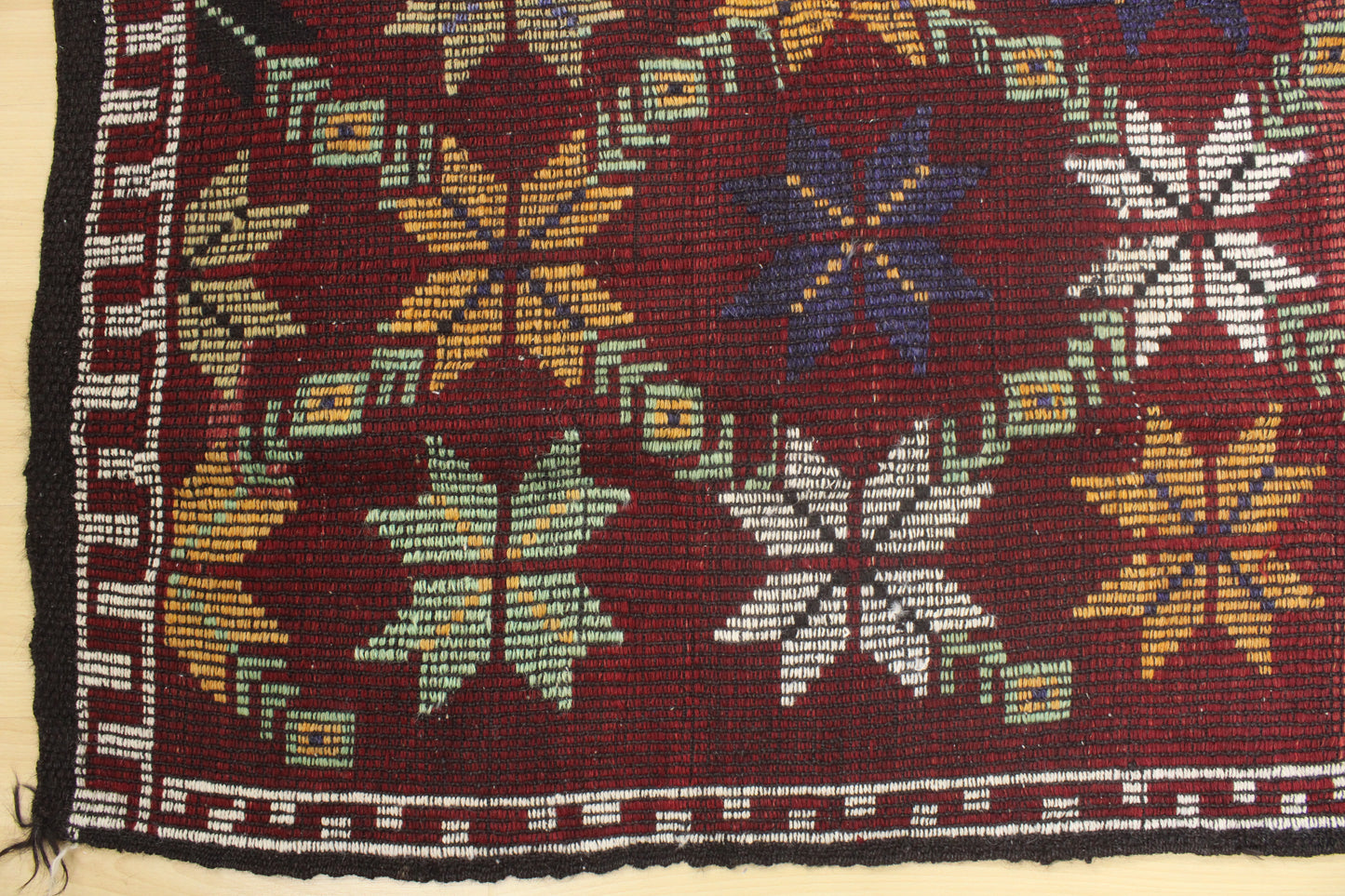 Handwoven Turkish Vintage Kilim (5'1" x 8'6")