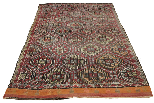 Handwoven Turkish Vintage Kilim (5'12" x 9'2")