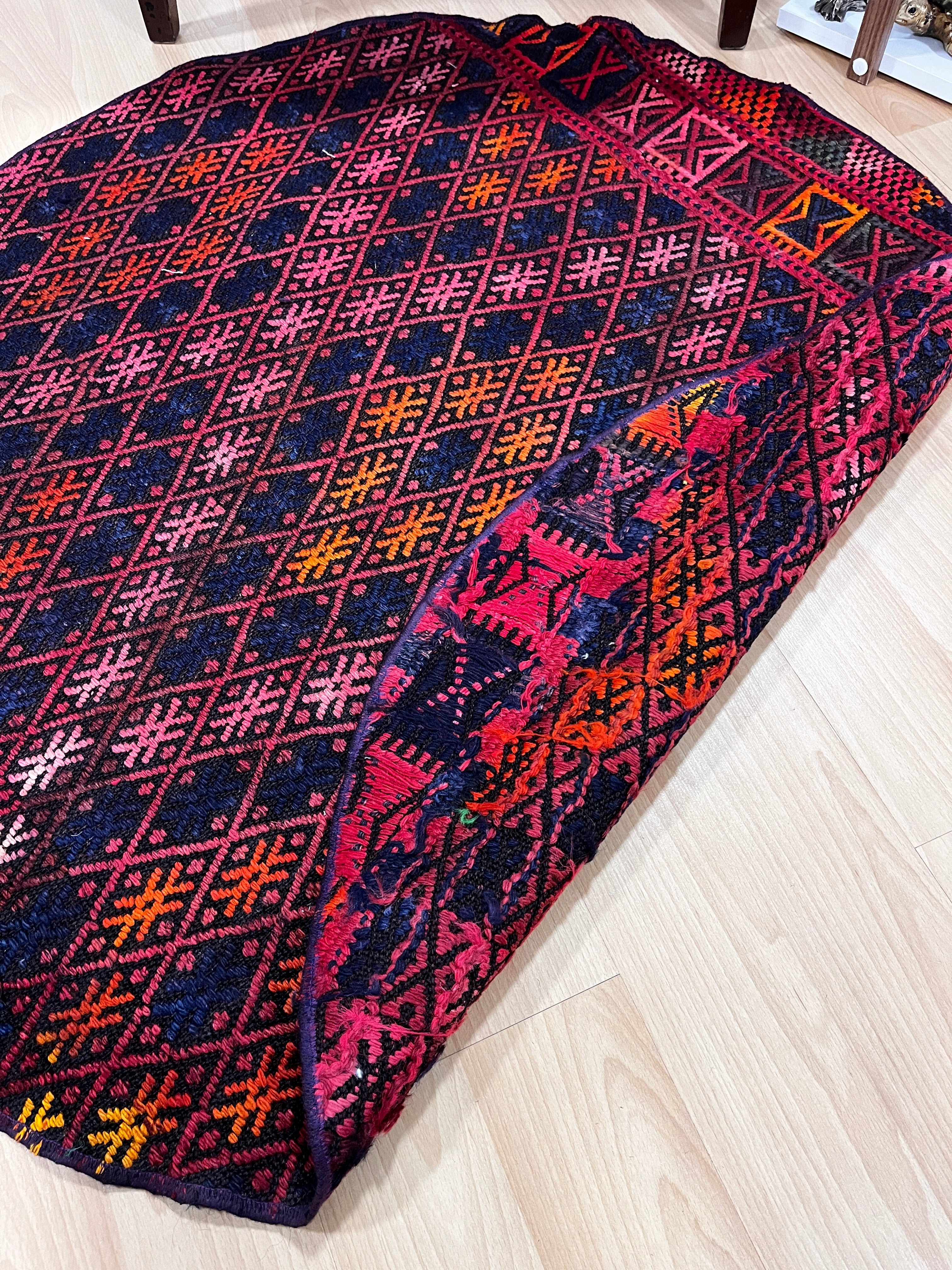 Authentic Handwoven Turkish Round Kilim