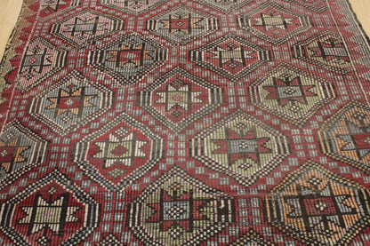 Handwoven Turkish Vintage Kilim (5'12" x 9'2")