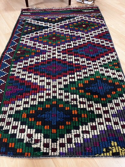 Handwoven Turkish Vintage Kilim (3'3" x 5'9")