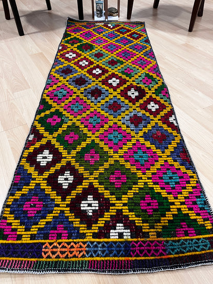 Handwoven Turkish Vintage Runner Kilim (2'2" x 6'5")