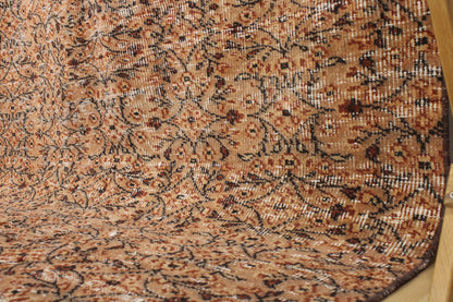 Hand-Knotted Vintage Turkish Rug (4'12" x 8'6")