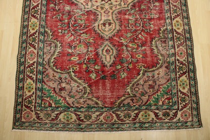 Hand-Knotted Vintage Turkish Rug (5'2" x 8'10")