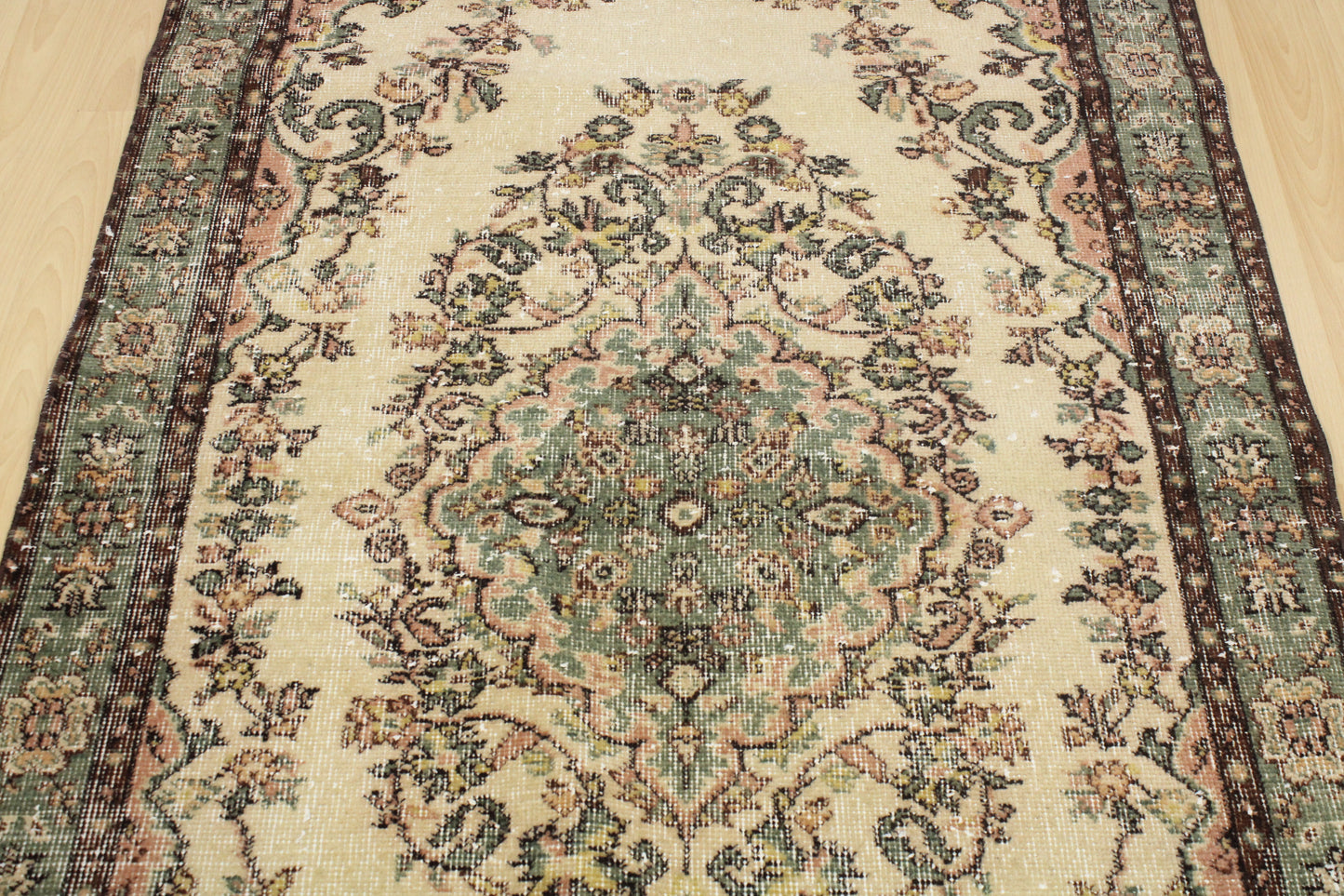 Hand-Knotted Vintage Turkish Rug (3'9" x 6'11")