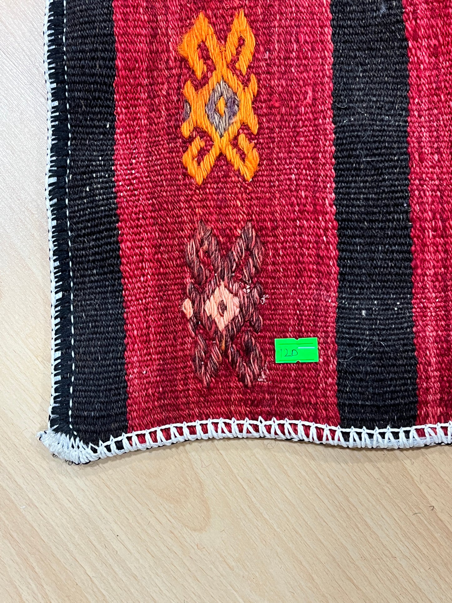 Handwoven Turkish Vintage Kilim (3'3" x 6'5")