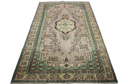 Hand-Knotted Vintage Turkish Rug (5'5" x 9'3")