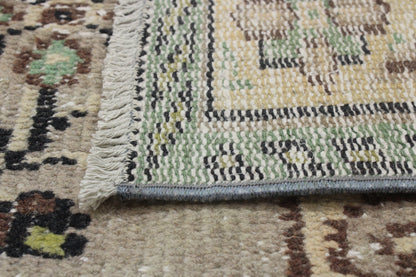 Hand-Knotted Vintage Turkish Rug (5'5" x 9'3")