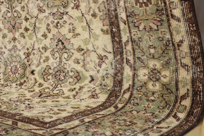 Hand-Knotted Vintage Turkish Rug (5'5" x 8'7")