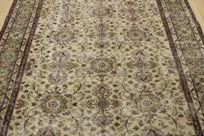 Hand-Knotted Vintage Turkish Rug (5'5" x 8'7")