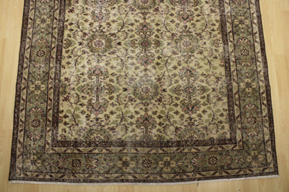 Hand-Knotted Vintage Turkish Rug (5'5" x 8'7")