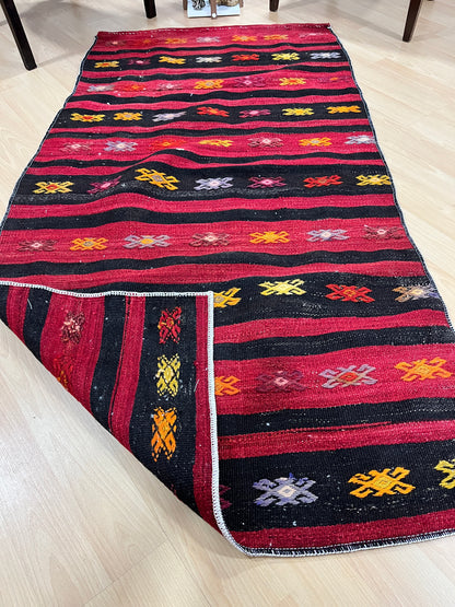 Handwoven Turkish Vintage Kilim (3'3" x 5'11")