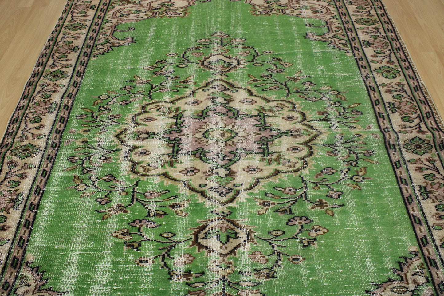 Hand-Knotted Vintage Turkish Rug (5'10" x 8'8")