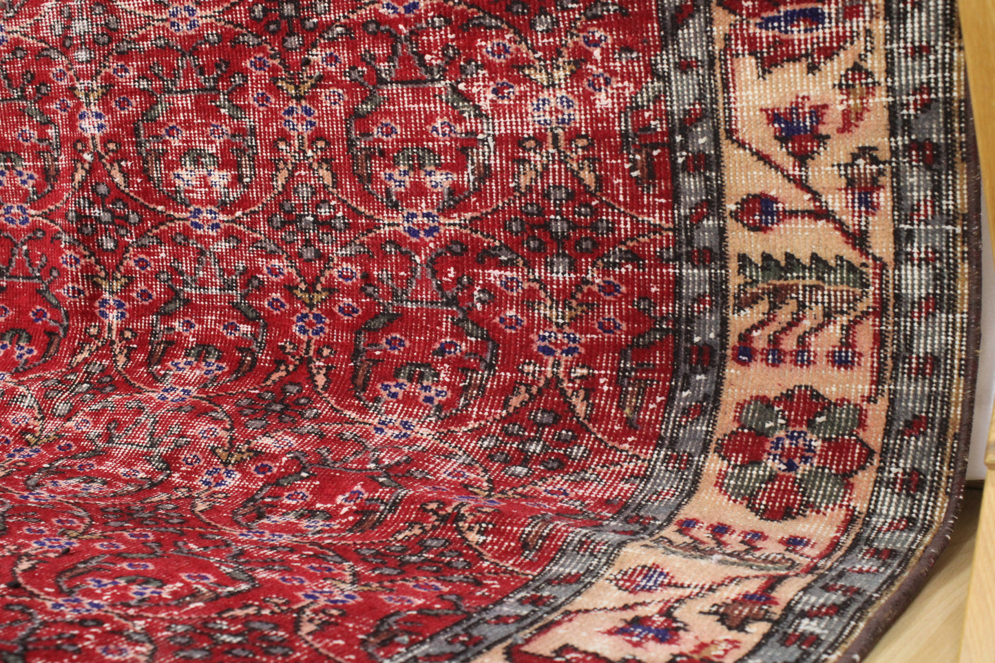 Hand-Knotted Vintage Turkish Rug (5'0" x 8'9")