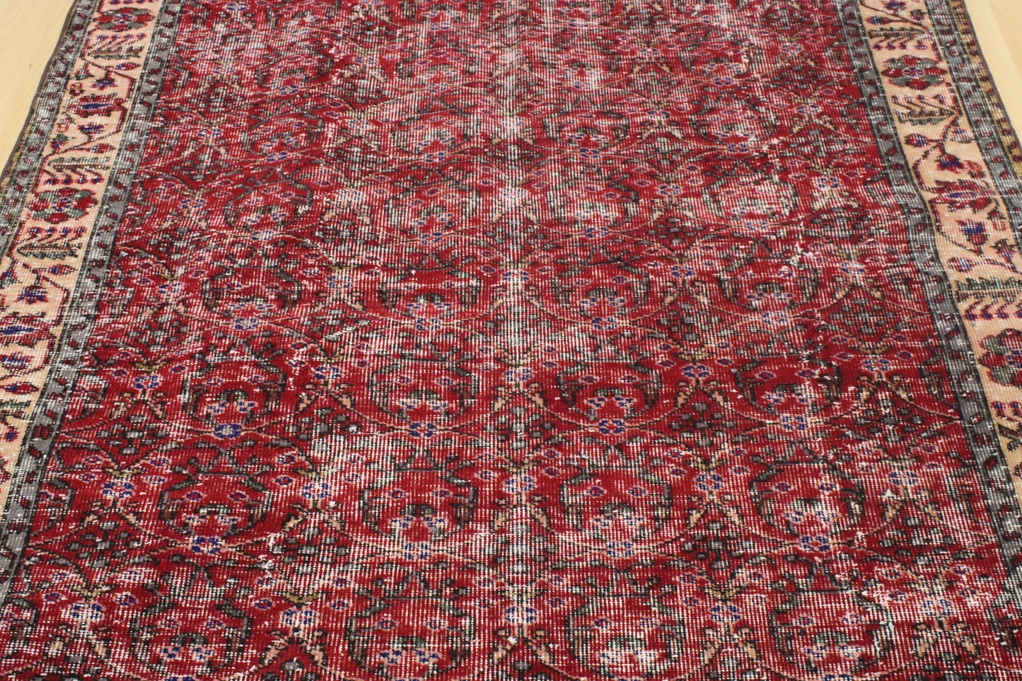 Hand-Knotted Vintage Turkish Rug (5'0" x 8'9")