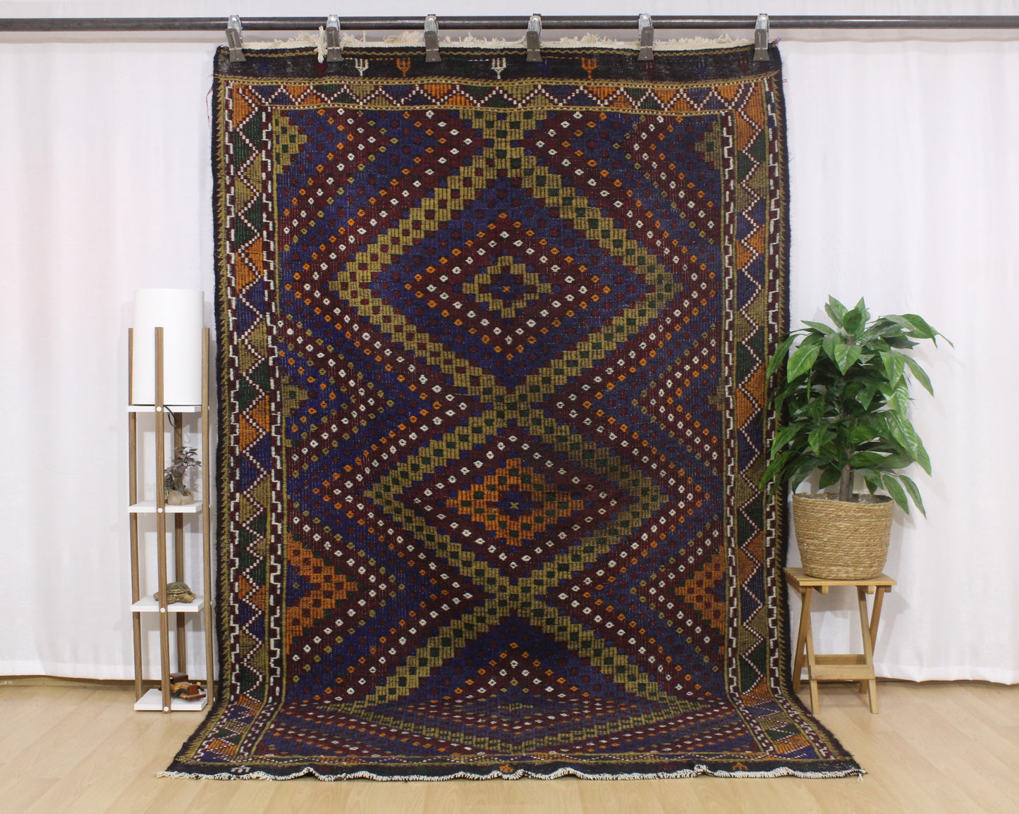 Handwoven Turkish Vintage Kilim (5'12" x 10'0")