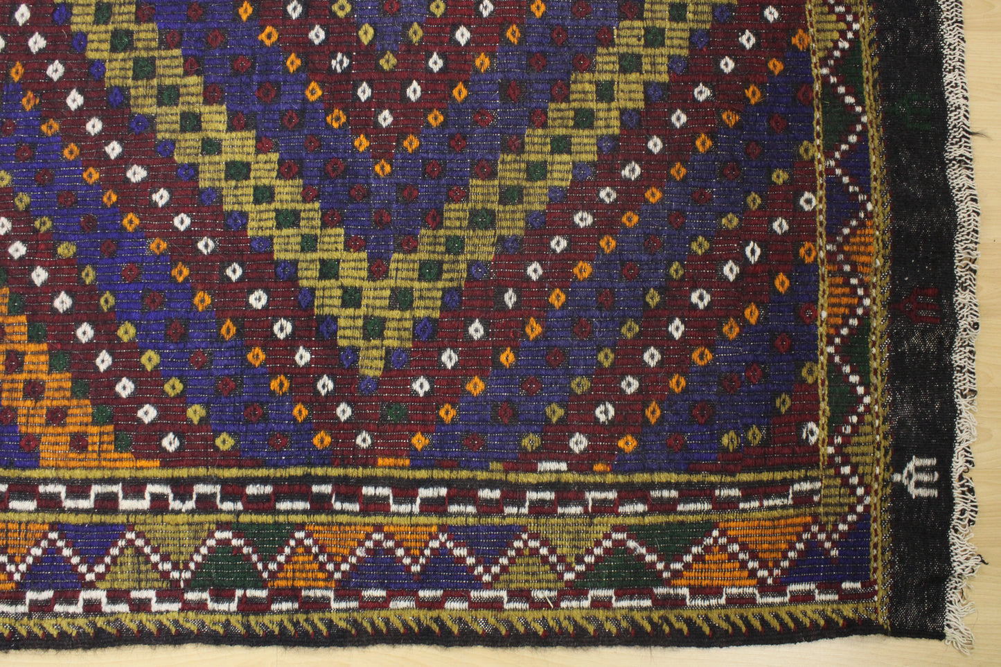 Handwoven Turkish Vintage Kilim (5'12" x 10'0")