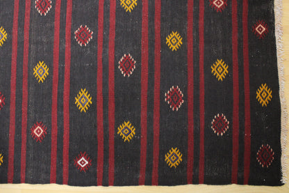 Handwoven Turkish Vintage Kilim (6'0" x 10'2")