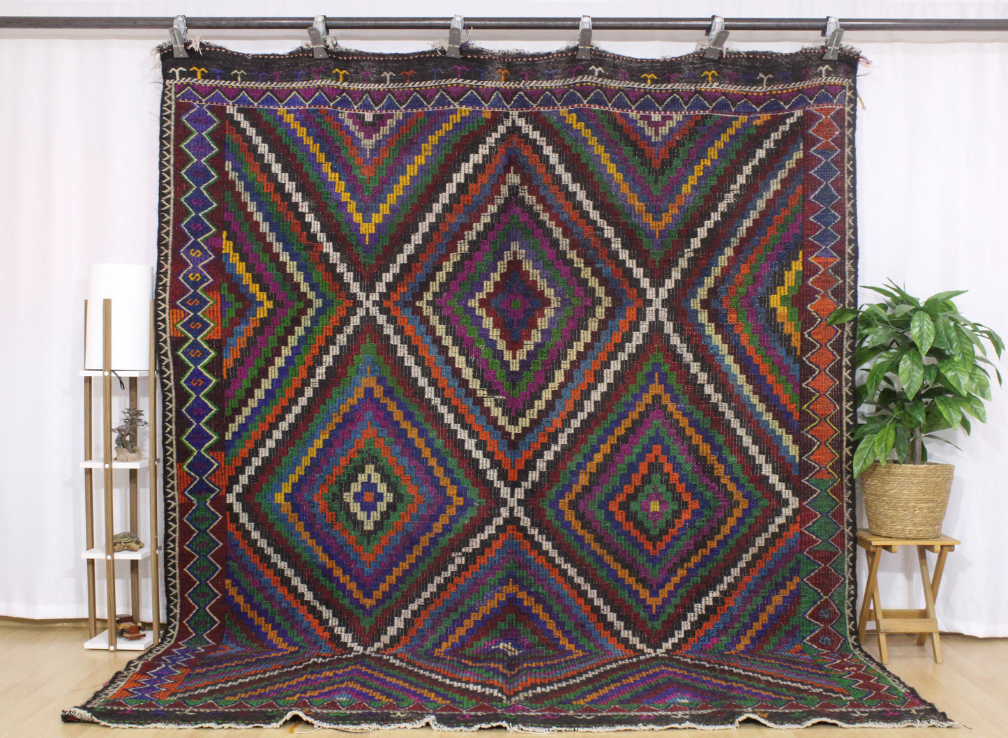 Handwoven Turkish Vintage Kilim (8'0" x 10'1")