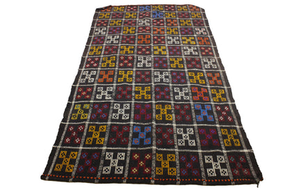 Handwoven Turkish Vintage Kilim (4'5" x 8'5")