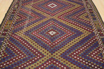 Handwoven Turkish Vintage Kilim (5'10" x 10'11")