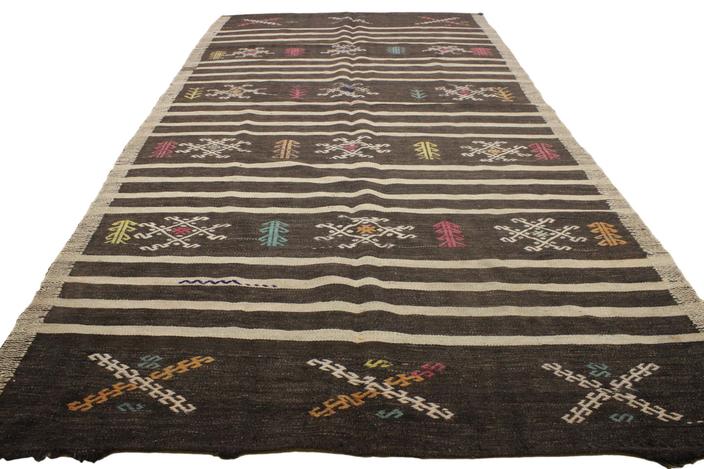 Handwoven Turkish Vintage Kilim (5'6" x 10'6")