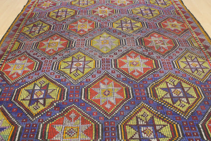 Handwoven Turkish Vintage Kilim (6'7" x 9'12")