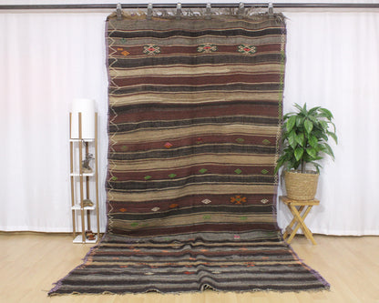 Handwoven Turkish Vintage Kilim (6'0" x 11'9")