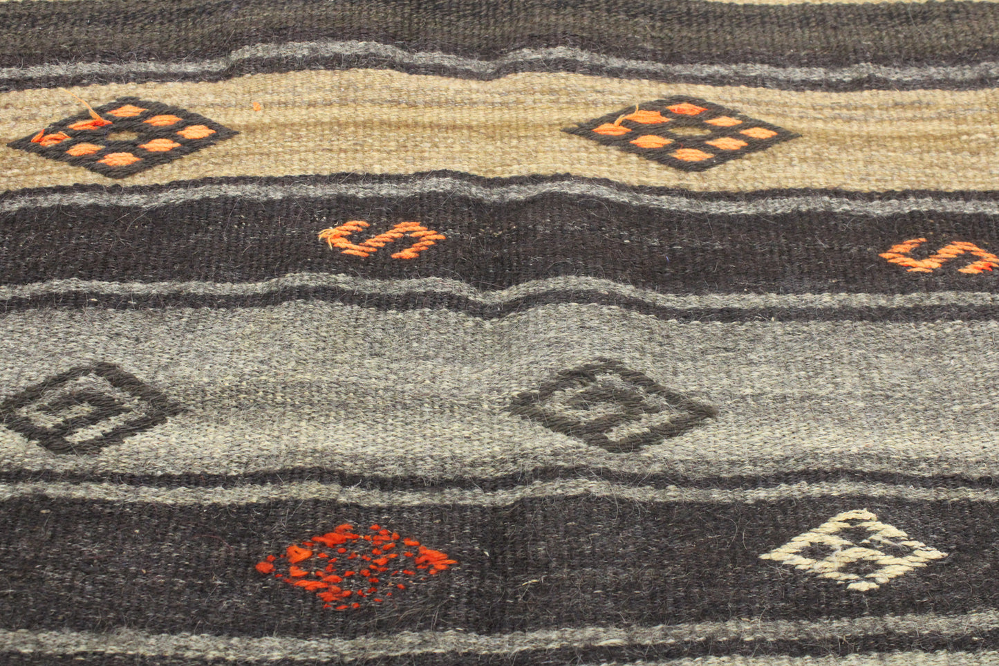 Handwoven Turkish Vintage Kilim (6'0" x 11'9")