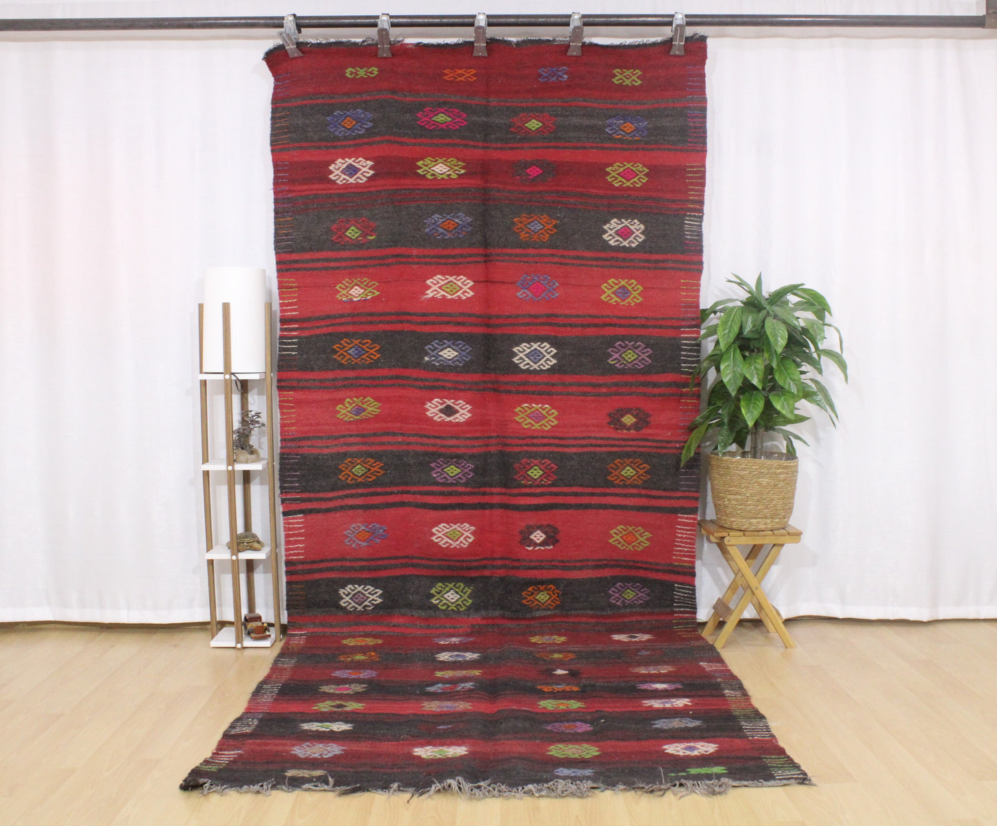 Handwoven Turkish Vintage Kilim (4'10" x 12'2")