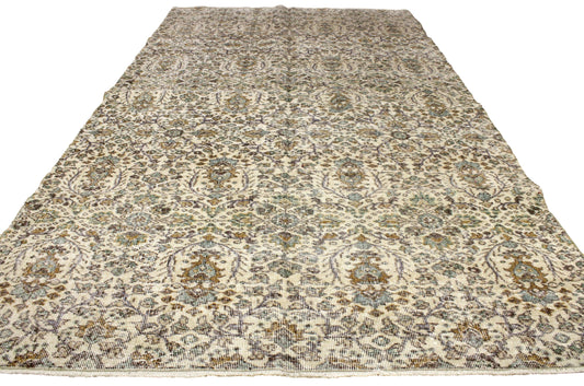 Hand-Knotted Vintage Turkish Rug (5'10" x 10'1")