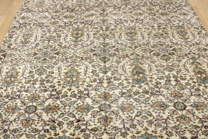 Hand-Knotted Vintage Turkish Rug (5'10" x 10'1")