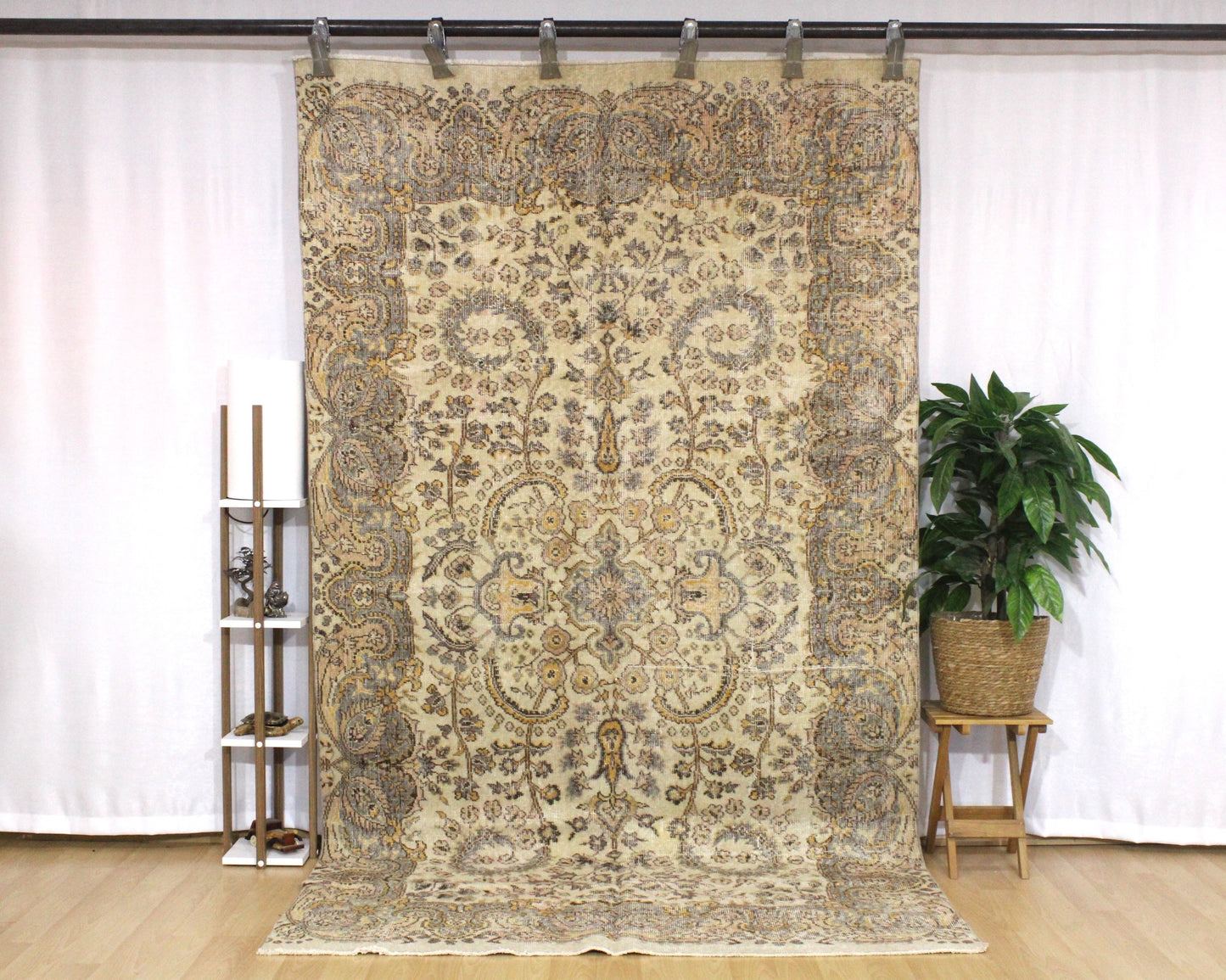 Hand-Knotted Vintage Turkish Rug (5'3" x 9'7")