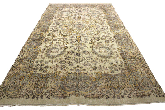 Hand-Knotted Vintage Turkish Rug (5'3" x 9'7")