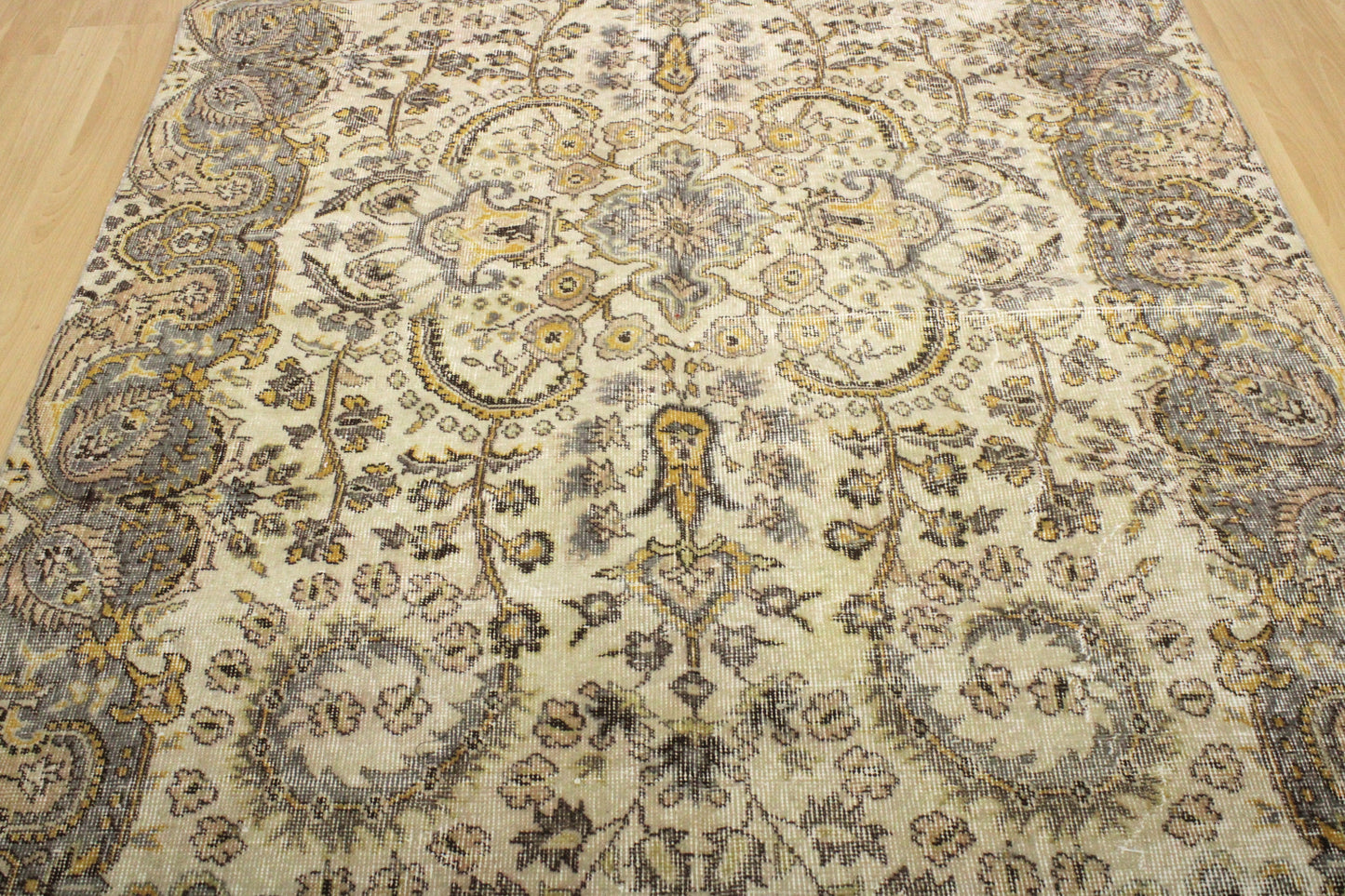 Hand-Knotted Vintage Turkish Rug (5'3" x 9'7")