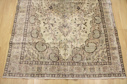 Hand-Knotted Vintage Turkish Rug (5'10" x 9'7")