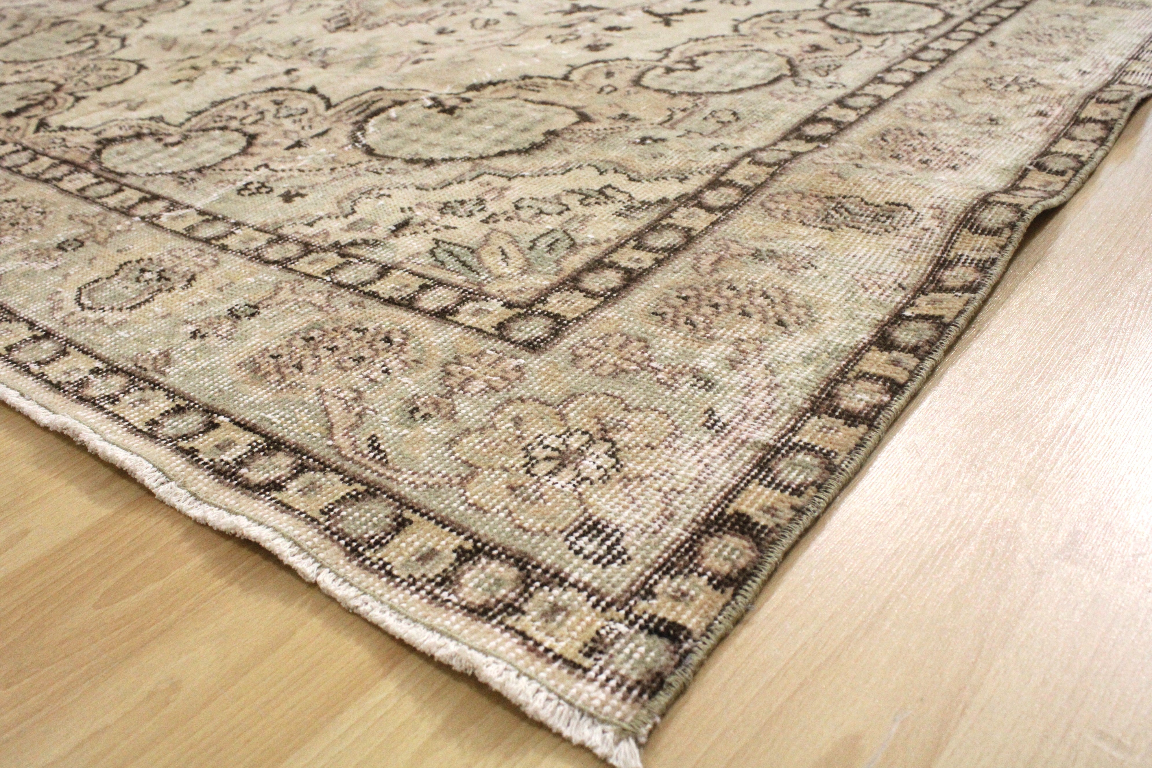 Turkish Vintage Hand-Knotted Wool Rug
